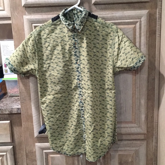 New With Tags “Geometrix” Men’s Button Down Shirt - Picture 10 of 11